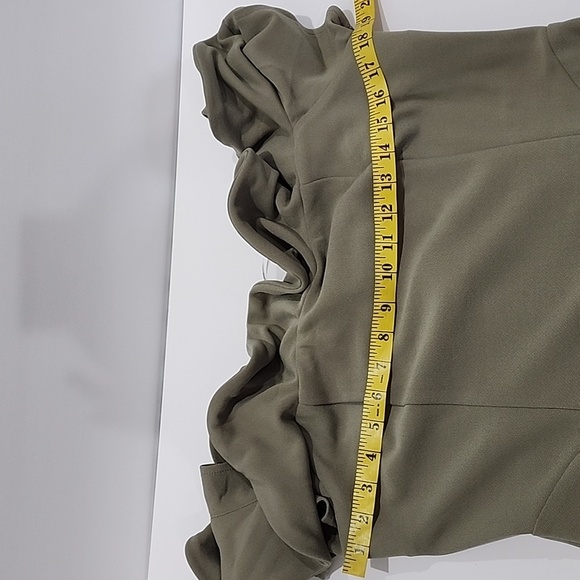 Elliat Dancehall Dress - Picture 9 of 13